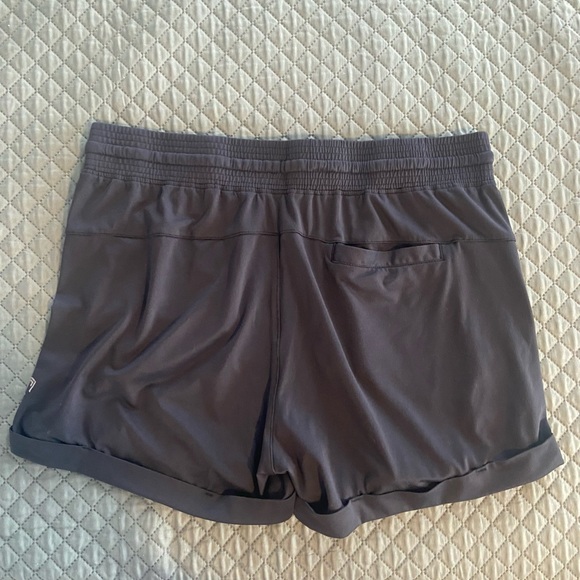 Born Primitive lounge shorts - Picture 2 of 4